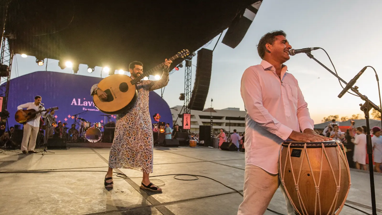 Live Lebanese music being performed on oud and derbake at the festival